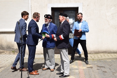 Odsłonięcie tablicy poświęconej Żołnierzom Wyklętym w Sosnowcu.