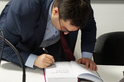 Promocja książki dr. Rafała Łatki w Katowicach.