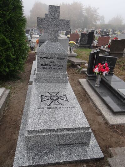 Groby powstańców śląskich wyremontowane przez IPN.