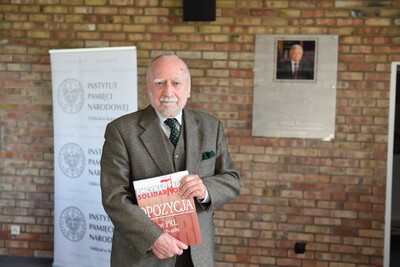 Promocja książek „Radykałowie »Solidarności«…” oraz  tomu  3 Encyklopedii Solidarności.