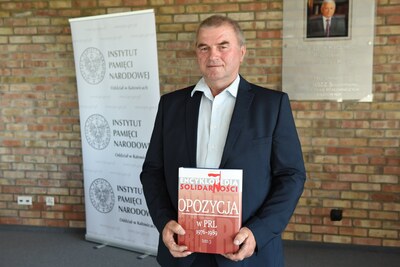 Promocja książek „Radykałowie »Solidarności«…” oraz  tomu  3 Encyklopedii Solidarności.