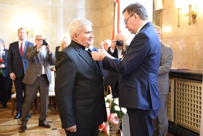 Uroczystość wręczenia Krzyży Wolności i Solidarności w Katowicach.