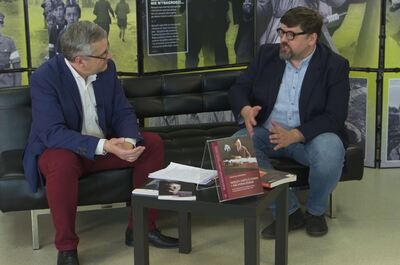 Od lewej – dr Andrzej Sznajder i dr Sebastian Rosenbaum.