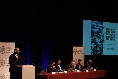 Konferencja naukowa „Z dala od Centrum. Sierpień 1980 na południu Polski w świetle działań partii i bezpieki”. Fot. K. Liszka
