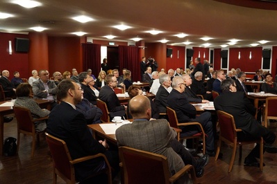 Pokaz premierowy filmu dokumentalnego „Prorok nie umiera – ks. Franciszek Blachnicki”.