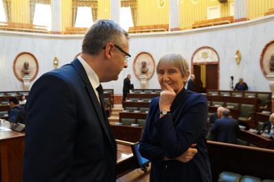 Od lewej – dr Andrzej Sznajder, dr Barbara Fedyszak–Radziejowska.