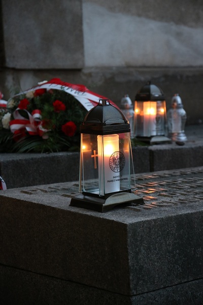 Wyjazd finalistów konkursu „W kręgu pamięci i prozy lagrowej więźniarek KL Ravensbrück”. Fot. Urszula Gierasimiuk/IPN