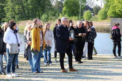 Wyjazd finalistów konkursu „W kręgu pamięci i prozy lagrowej więźniarek KL Ravensbrück”. Fot. Urszula Gierasimiuk/IPN