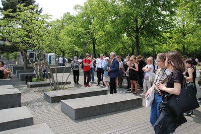 Wyjazd finalistów konkursu „W kręgu pamięci i prozy lagrowej więźniarek KL Ravensbrück”. Fot. Urszula Gierasimiuk/IPN