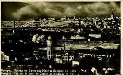 Nocny widok na Belgrad, 1940 r. Kartka przysłana do Chorzowa przez polskiego żołnierza, który zbiegł do Jugosławii z obozu internowania na Węgrzech (wydawnictwo M. V. Neškovic, Belgrad; IPN Ka 454/107, t. 1)