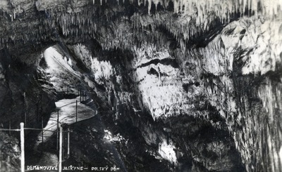 Jaskinie Demianowskie na Słowacji, 1934 r. (kartka wydana przez Družstvo Demänovských jaskýň w Liptowskim Mikulaszu; IPN Ka 084/97, t. 2)