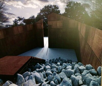 I nagroda - projekt Michała Dąbka z Krakowa i Jana Kuki z Katowic.