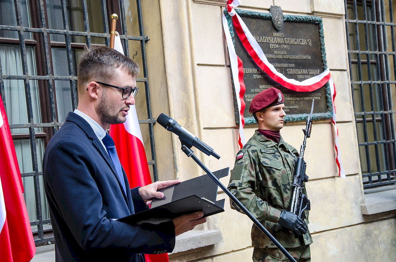 Kraków, 14 września 2019. Odsłonięcie tablicy pamięci ks. Władysława Gurgacza oraz Stefana Balickiego i Stanisława Szajny