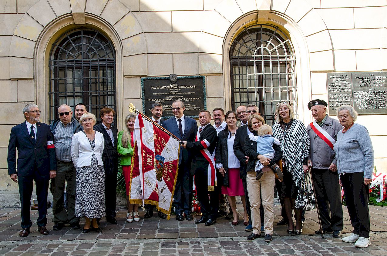 Kraków, 14 września 2019. Odsłonięcie tablicy pamięci ks. Władysława Gurgacza oraz Stefana Balickiego i Stanisława Szajny