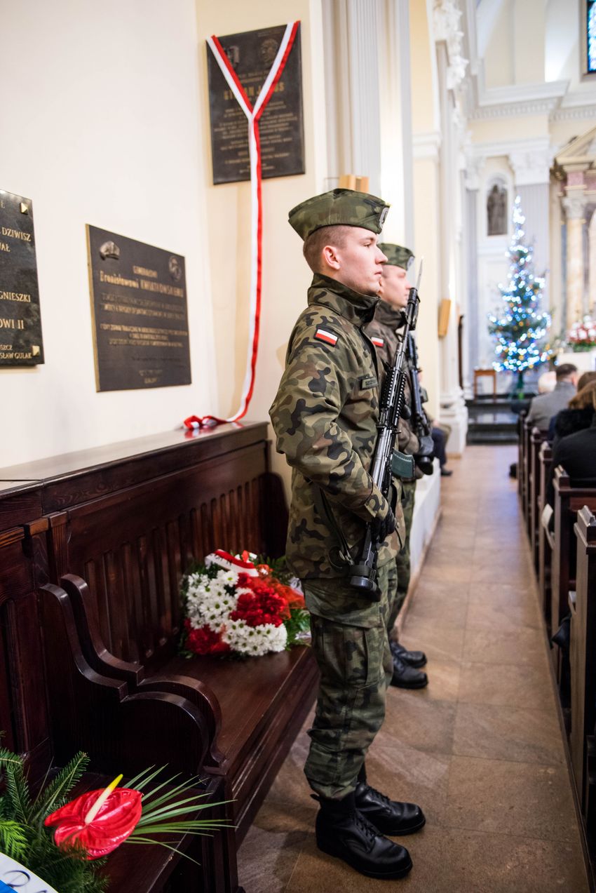 Odsłonięcie tablicy upamiętniającej mjr. pil. ppłk. RAF Stefana Janusa – Kraków, 19 stycznia 2020. Fot. Agnieszka Masłowska (IPN)