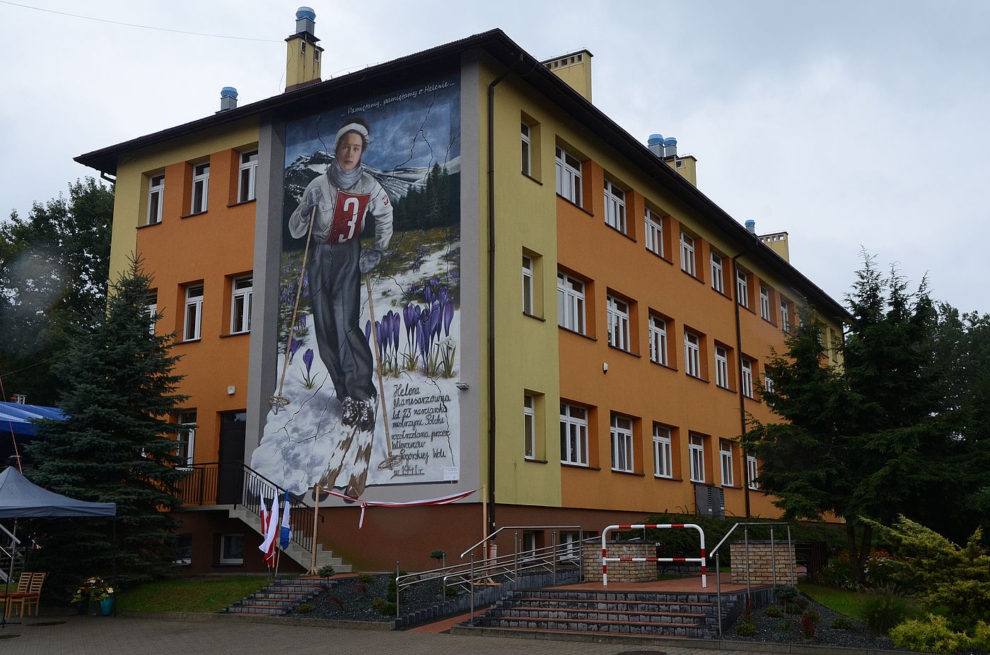 Uroczystości w Pogórskiej Woli. Fot. Jan Wnuk (IPN) Uroczystości w Pogórskiej Woli. Fot. Jan Wnuk (IPN)