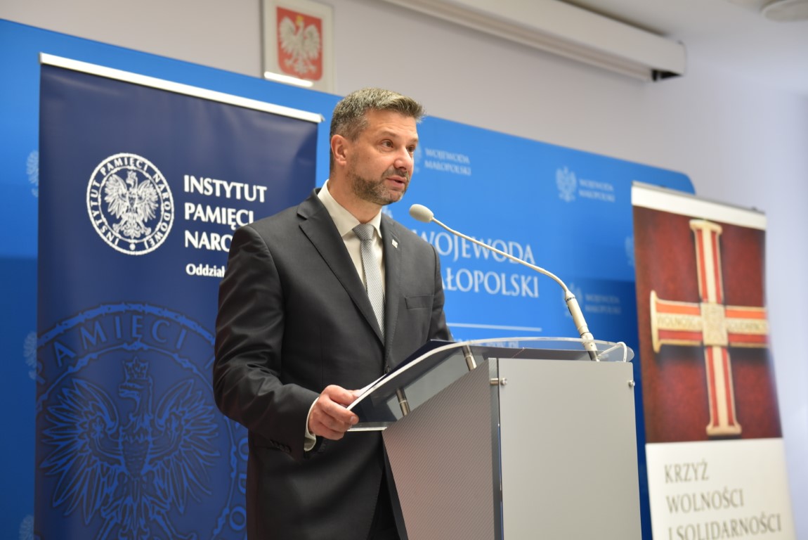 Uroczystość wręczenia Krzyży Wolności i Solidarności w Krakowie – fot. Żaneta Wierzgacz (IPN Kraków) Uroczystość wręczenia Krzyży Wolności i Solidarności w Krakowie – fot. Żaneta Wierzgacz (IPN Kraków)