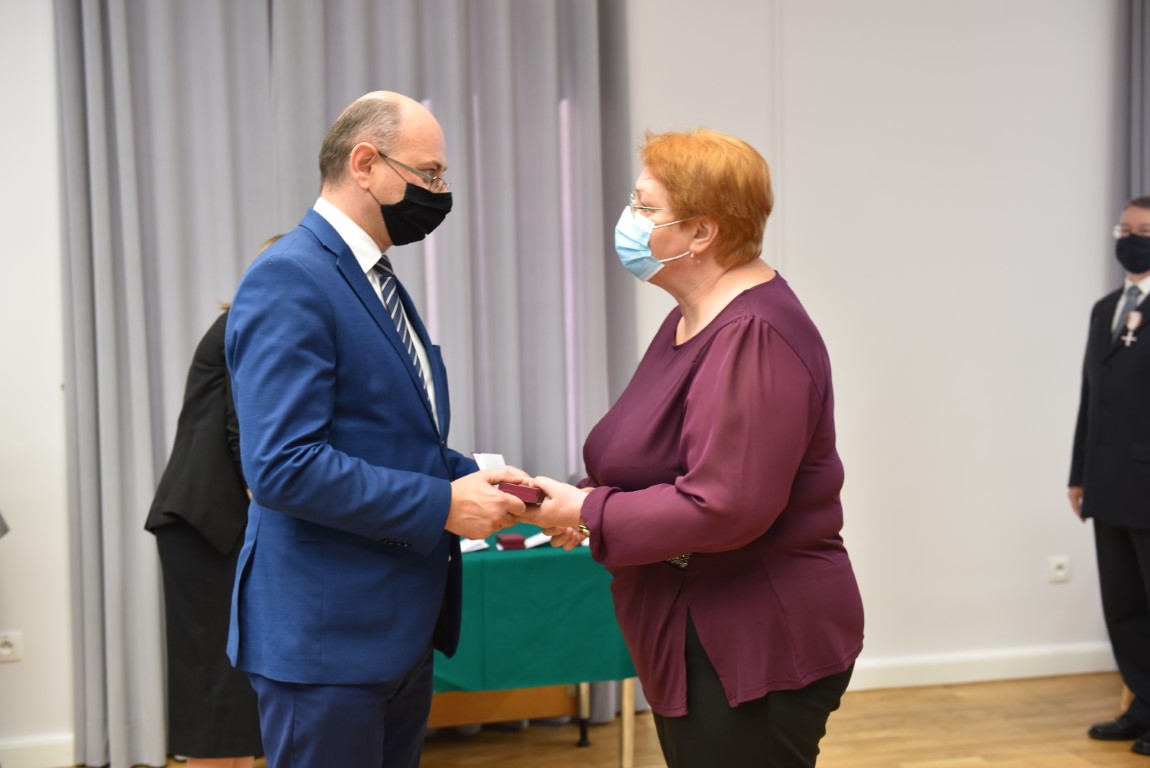 Uroczystość wręczenia Krzyży Wolności i Solidarności w Krakowie – fot. Żaneta Wierzgacz (IPN Kraków) Uroczystość wręczenia Krzyży Wolności i Solidarności w Krakowie – fot. Żaneta Wierzgacz (IPN Kraków)