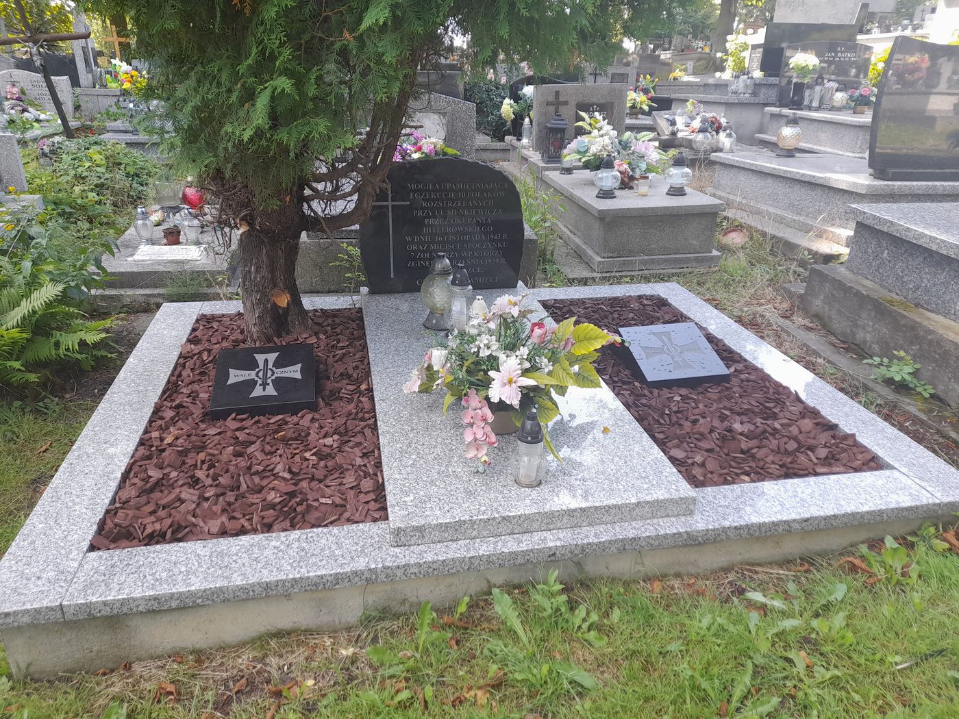 Grób po remoncie. Fot. IPN