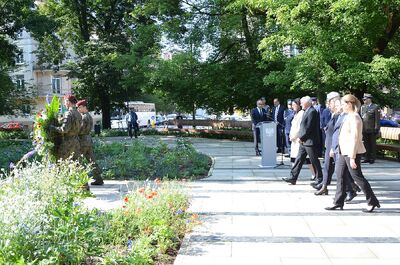 Uroczystość na pl. Axentowicza w Krakowie. Fot. Janusz Ślęzak (IPN)