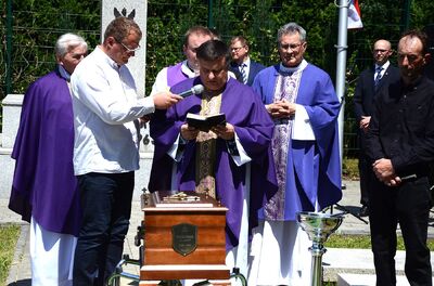 Wadowice. Uroczystości pogrzebowe Mariana Misiaka, Żołnierza Wyklętego. Fot. Janusz Ślęzak (IPN)