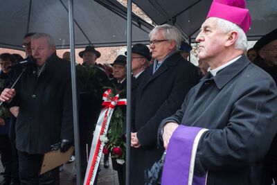 Odsłonięcie tablicy upamiętniającej ofiary operacji polskiej NKWD – Kraków, 8 stycznia 2018. Fot. Sławomir Kasper #21