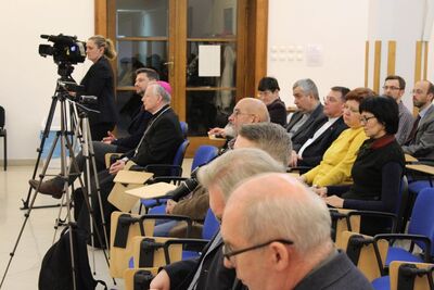 Sesja popularnonaukowa w 65. rocznicę procesu kurii krakowskiej