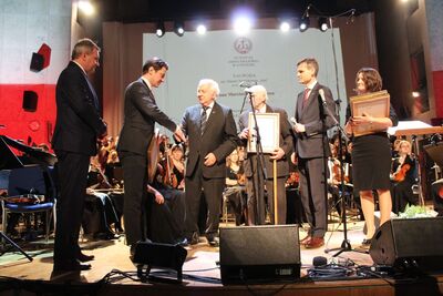 Aktor Marcin Kwaśny i historyk Adam Ryba otrzymali nagrody im. Danuty Siedzikówny „Inki”, przyznawane przez Fundację AK w Londynie