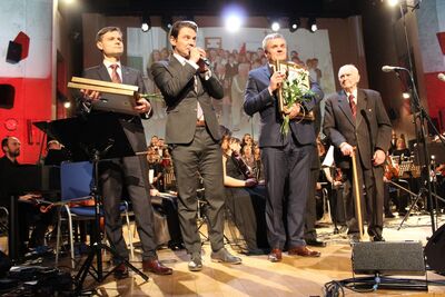 Aktor Marcin Kwaśny i historyk Adam Ryba otrzymali nagrody im. Danuty Siedzikówny „Inki”, przyznawane przez Fundację AK w Londynie