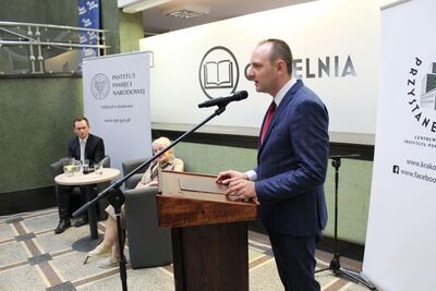 Wernisaż wystawy Arkadiusza Szlachetki „Dzielne Kobiety z Neubrandenburga”. Przystanek Historia w Krakowie