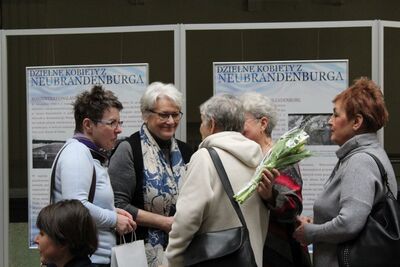 Wernisaż wystawy Arkadiusza Szlachetki „Dzielne Kobiety z Neubrandenburga”. Przystanek Historia w Krakowie