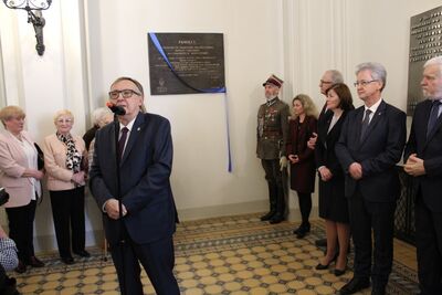 W Collegium Novum odsłonięto tablicę upamiętniającą tajne nauczanie na UJ