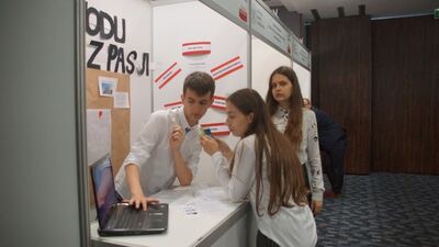 Krakowska gala projektu edukacyjnego „Kamienie Pamięci. Nieznany bohater niepodległości”