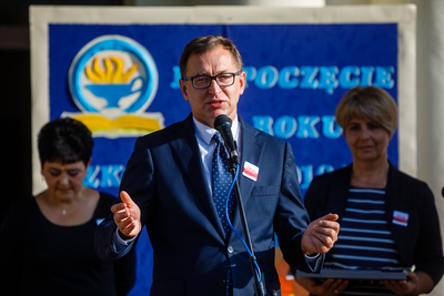 Inauguracja roku szkolnego w Stróży (powiat limanowski) z udziałem Prezesa IPN Jarosława Szarka – 3 września 2018. Fot. Sławek Kasper (IPN)