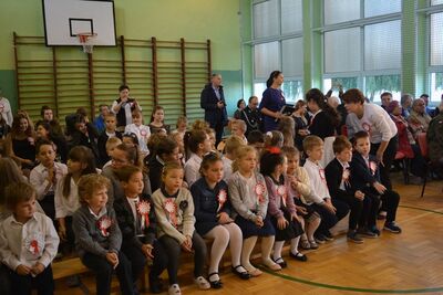 Odsłonięcie tablic upamiętniających pobyt oddziału Józefa Piłsudskiego w Parszowie i Świętej Katarzynie