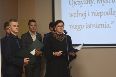 Uczniowie i absolwenci „Elektryka” uczcili setną rocznicę odzyskania niepodległości, czytając wybrane przemówienia „ojców polskiej niepodległości” – Kielce, 18 października 2018.