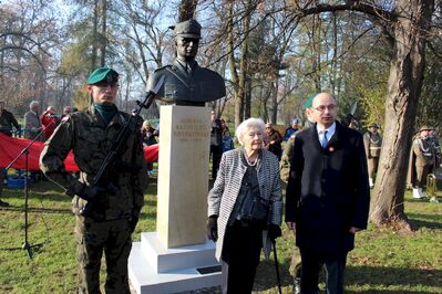 W Krakowie odsłonięto popiersia sześciu Ojców Niepodległości