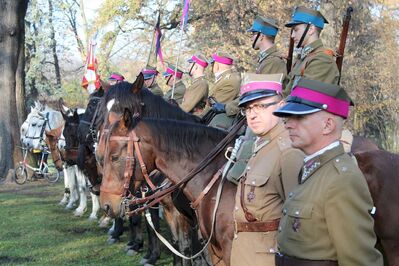 W Krakowie odsłonięto popiersia sześciu Ojców Niepodległości
