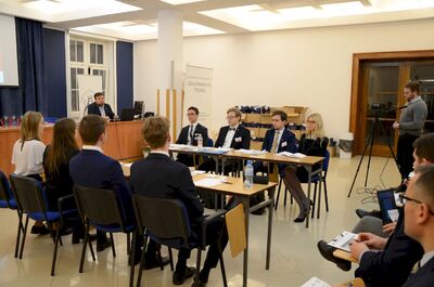 Drużyna I LO z Ostrzeszowa wygrała krakowski Turniej Debat Historycznych