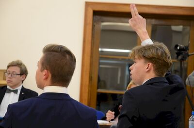 Drużyna I LO z Ostrzeszowa wygrała krakowski Turniej Debat Historycznych