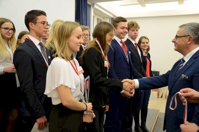 Drużyna I LO z Ostrzeszowa wygrała krakowski Turniej Debat Historycznych