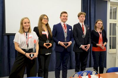 Drużyna I LO z Ostrzeszowa wygrała krakowski Turniej Debat Historycznych