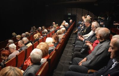 Spektakl „Raport z marzenia o Polsce” w Kielcach