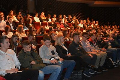 Spektakl „Raport z marzenia o Polsce” w Kielcach