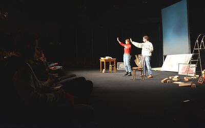 Spektakl „Raport z marzenia o Polsce” w Kielcach