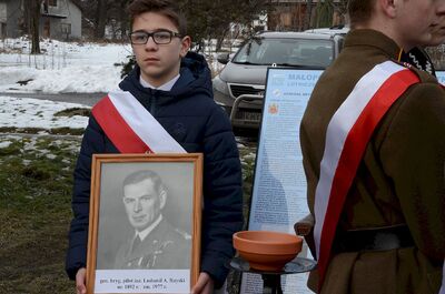 Uroczystość patriotyczna w Raciechowicach