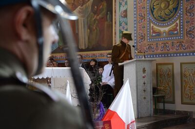 24 marca 2019 r. w Osielcu odsłonięto pomnik mjr. Zygmunta Szendzielarza „Łupaszki”