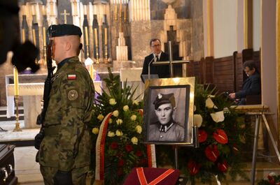 W Krakowie odbyły się uroczystości pogrzebowe Stanisława Ludzi „Harnasia”