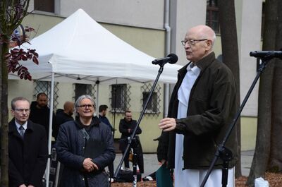 7 maja 2019 r. w Krakowie odsłonięto pomnik Stanisława Pyjasa