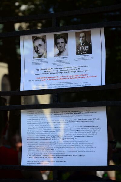 Kraków, 12 sierpnia 2019. Uroczystość pamięci gen. Stanisława Rostworowskiego oraz Jadwigi i Zygmunta Karłowskich